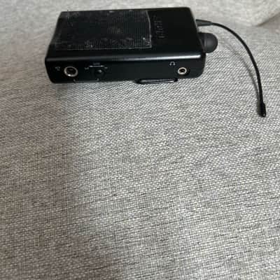 Shure PSM200/P2R-H2 In ear system Mid 2010 image 5