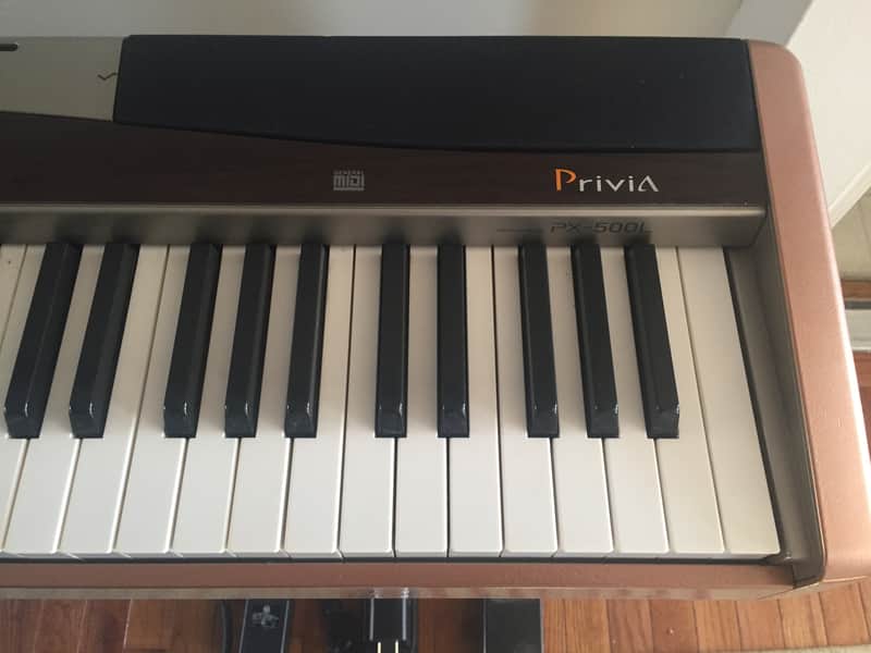 Casio Privia PX-500L 88 note scaled hammer action digital piano