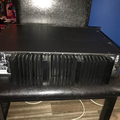 Traynor Dynabass 400t Bass Amplifier image 5