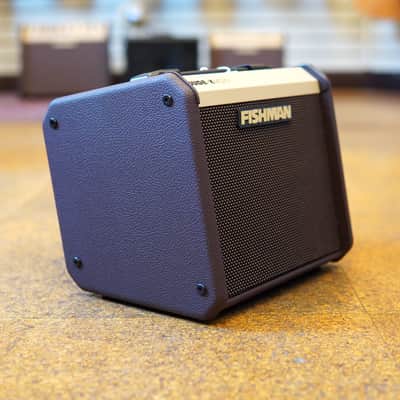 Fishman Loudbox Micro 40-watt 1 x 5.25-inch Acoustic Guitar Amplifier image 2