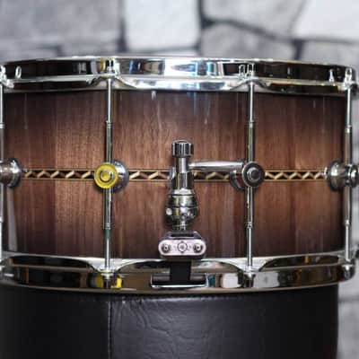 Hendrix Drums 14x7 in. Gloss Walnut Burst Stave Snare w/deco inlay image 3