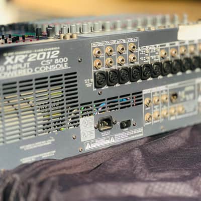 Peavey XR-2012 — a 20-input, 1200-watt beast image 3