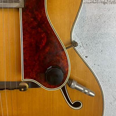 Levin Solist 1952 - With original case image 8