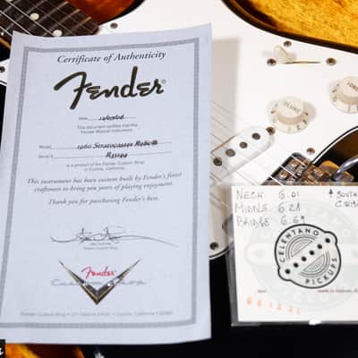 2006 Fender Custom Shop Relic 1960 Stratocaster Black over Sunburst image 7