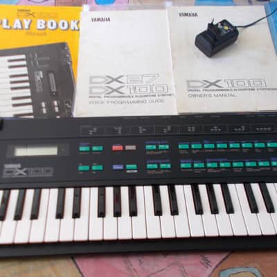 Yamaha DX100, 3 Original manuals
