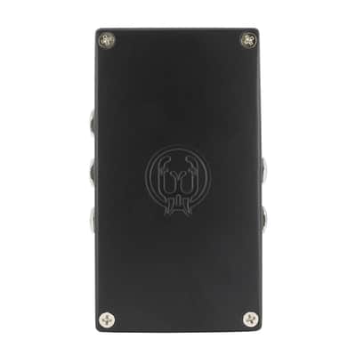 New Walrus Audio Monumental Black Harmonic Stereo Tremolo Guitar Effects Pedal image 5