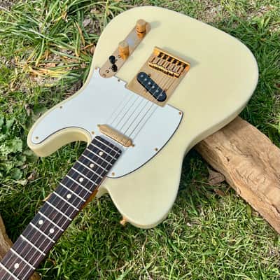 2018 NAMM Show Fender Custom Shop Limited Edition Super Custom Deluxe Twisted Telecaster Ivory White Sparkle image 22