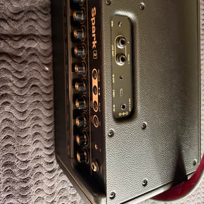 Positive Grid Spark 2 50-Watt 2x4" Digital Modeling Guitar Combo 2024 - Present - Black with Spark Link Wireless Guitar SYSTEM image 3