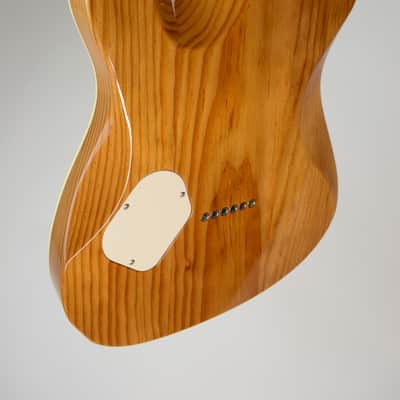 Bruce Guitars - "The Ellary" deluxe, surf green , Gemini pickups image 16