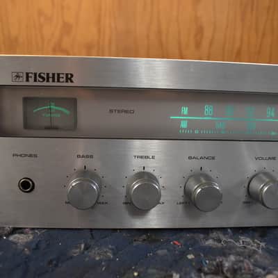 Vintage Fisher MC-2000 Stereo Receiver AM/FM image 2
