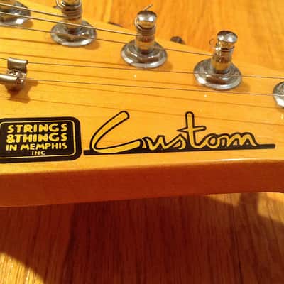 Strings & Things Custom Bluesmaster 1983 Cherry Sunburst : rare,  vintage, and unique ! image 4