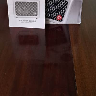 ZT Amplifiers Lunchbox Junior 1x5" Guitar Combo Amp 2010s - Silver image 2