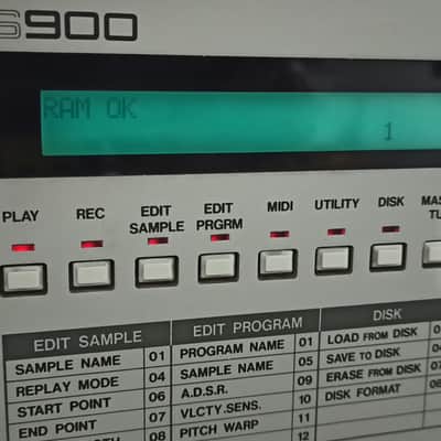 Akai S900 RAM TEST OK - USB gotek interface - factory backlight - 12 bit sampler image 2
