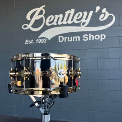 ~RARE!~ DW Collector's Series 6.5x14" Engraved Floral Black Nickel Over Brass Snare Drum w/ Gold Hardware image 1