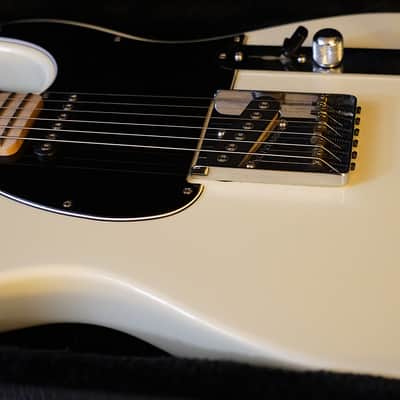 G&L ASAT American Fullerton Classic Standard White w/Maple Fretboard & Case CLF USA image 3