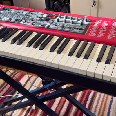 Nord Electro 4 HP73 Hammer Action 73-Key Digital Piano 2013 - 2015 - Red