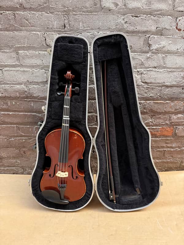 Artisan Strings Model 100 15" Viola Outfit w/ Bow & Hard Case – 2007 – Used, Good Condition image 1