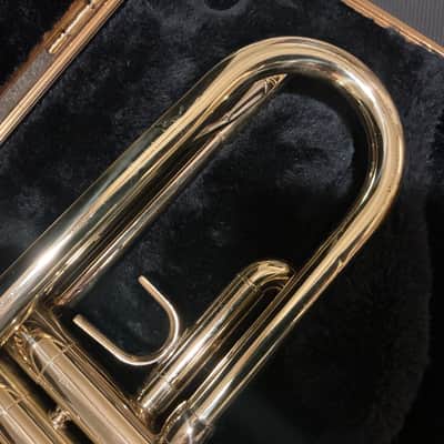 Bach TR300H2 Bb Trumpet 2019 - Lacquer image 7