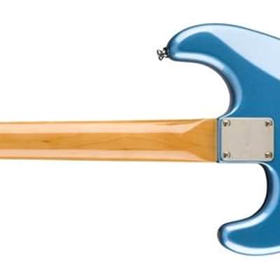 Squier Classic Vibe '60's Stratocaster Electric Guitar - Lake Placid Blue image 3