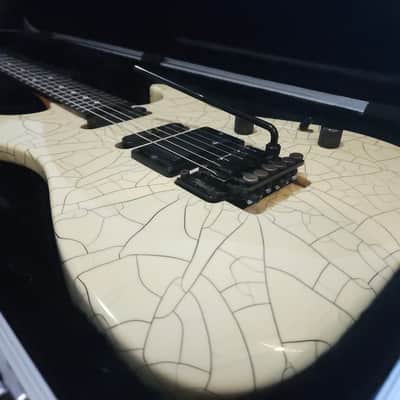Charvel 375 Deluxe with Rosewood Fretboard 1989 - 1991 - Desert Crackle image 7