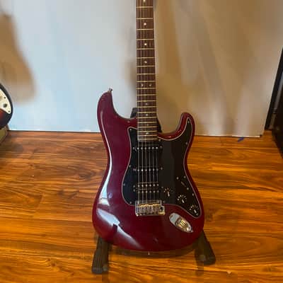 Fender American Select Mahogany Stratocaster HSS with Rosewood Fretboard 2005 - 2011 - Crimson Red Transparent image 1