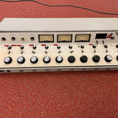 VINTAGE AUTOGRAM IC-10 AM/FM BROADCAST MIXING CONSOLE image 2