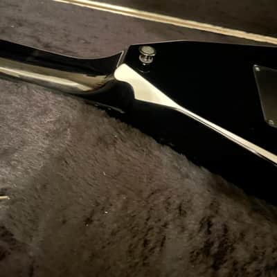 Jackson Charvel | Flying V | Floyd Rose | EMG | Black Gloss | Japan image 12