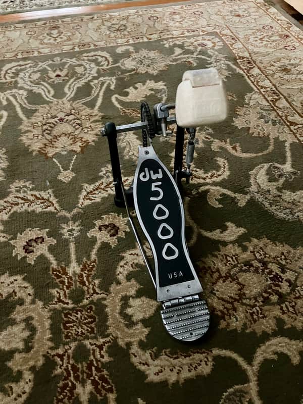 DW 5000 Series Single Bass Drum Pedal image 1