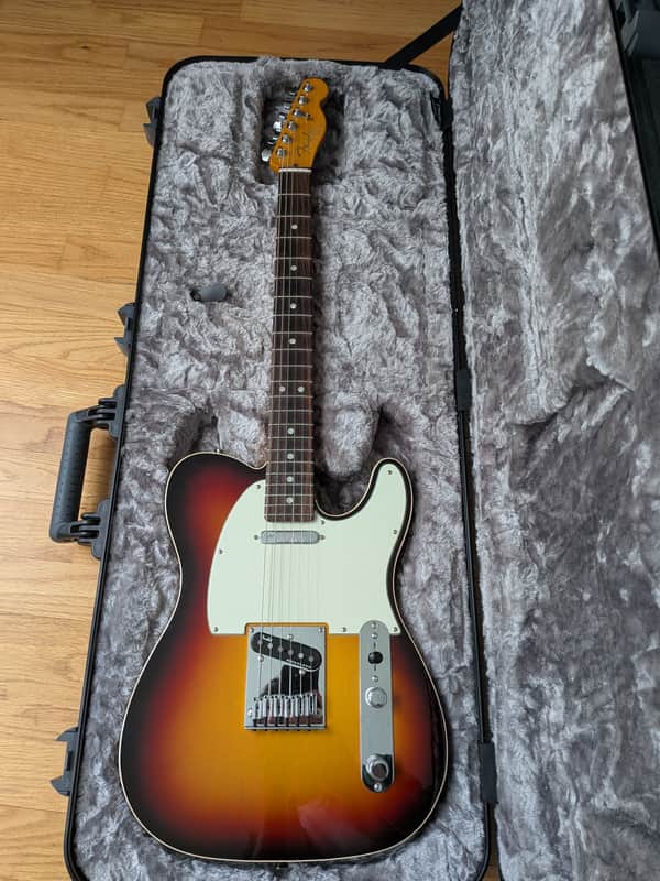 Fender American Ultra Telecaster 2021