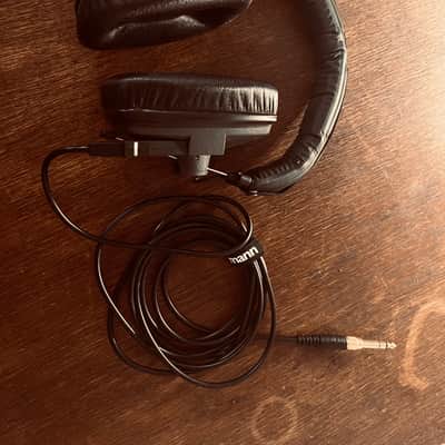 Beyerdynamic DT 150 with case #2 image 3