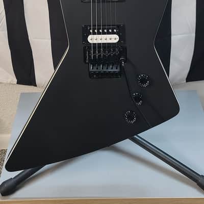 Washburn RX-25 With Floyd Rose 2010 - Flame Black Sunburst (Red