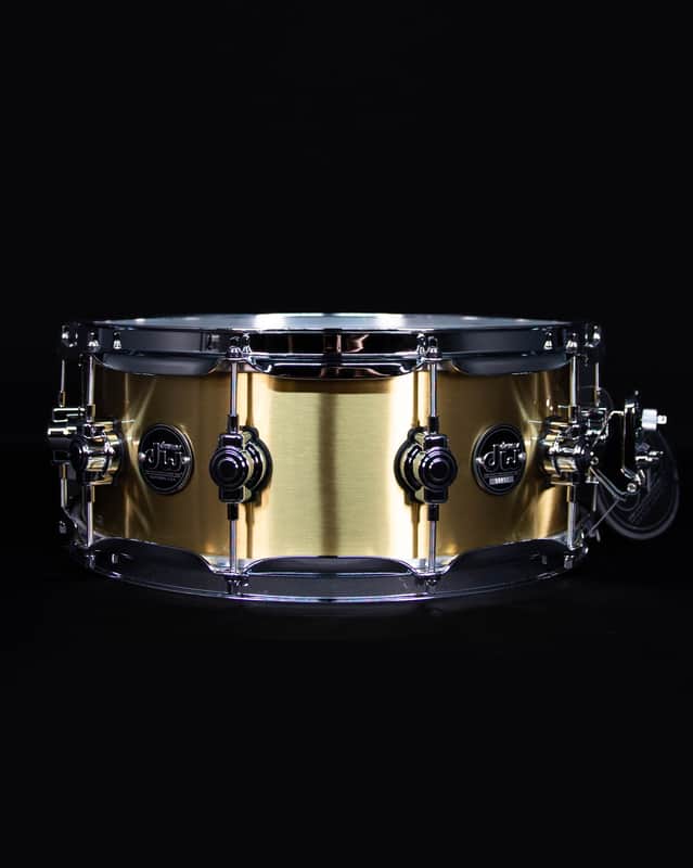 DW 14" x 5.5" Performance Series Thin Brass Snare image 1