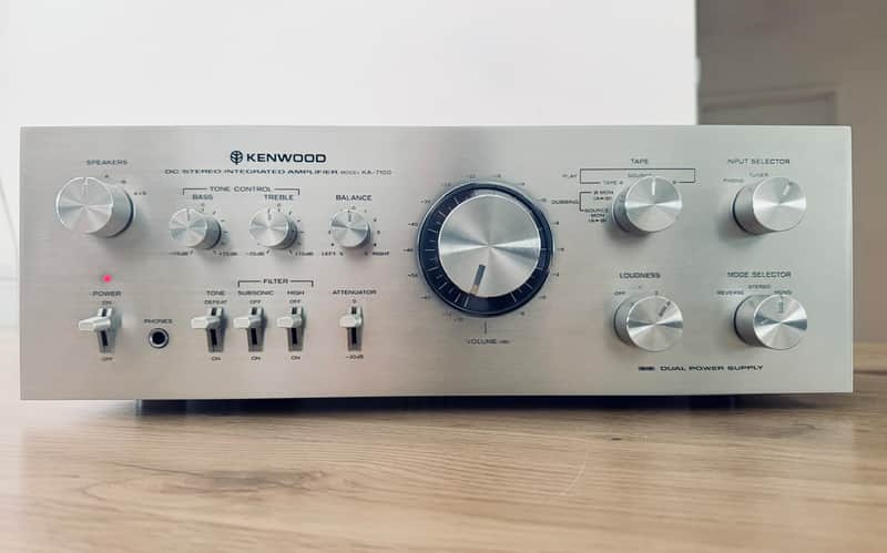 Kenwood KA-7100 DC Integrated Stereo Amplifier - Excellent Condition