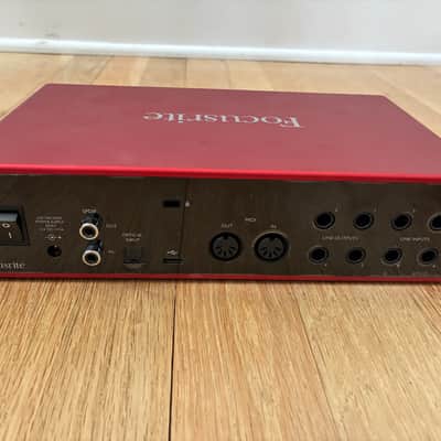Focusrite Scarlett 18i8 3rd Gen USB Audio Interface 2019 - Present - Red / Black image 3
