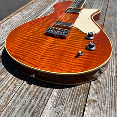 Shea Guitars Hollow Cove 2026 - Orangeburst image 3