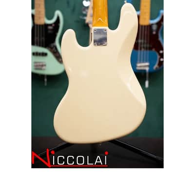 FENDER Vintera III Early '60s Jazz Bass Rosewood Fingerboard, Olympic White image 13