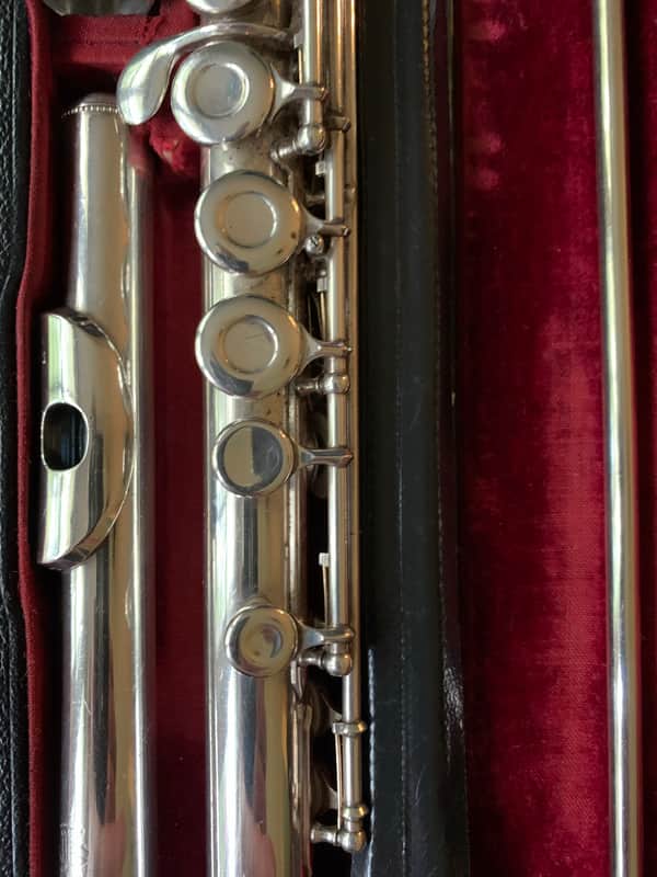 Wm. S. Haynes Serial #15747, Regular Model, offset G, C foot flute, closed holes 1939 - Sterling Silver image 1