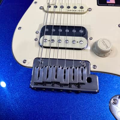Fender American Ultra Stratocaster HSS with Rosewood Fretboard 2019 - Present - Cobra Blue image 3