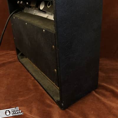 Airline Montgomery Ward 62-9013A Vintage 15W 1x12" Guitar Tube Combo c. 1960s image 8