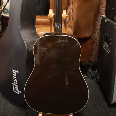 Gibson J-45 Standard Sunburst Lefty image 4