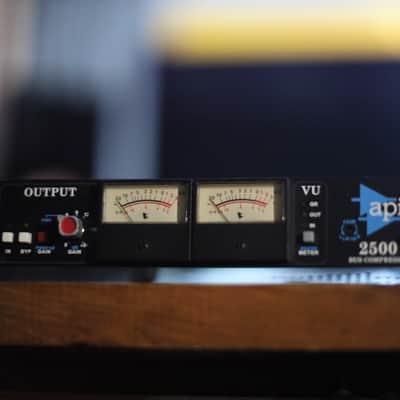 API API 2500 Stereo Bus Compressor 2000 - 2019 - Black image 8