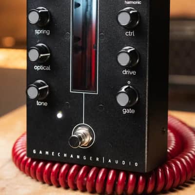 Gamechanger Audio Light Pedal Analog Optical Spring Reverb image 2