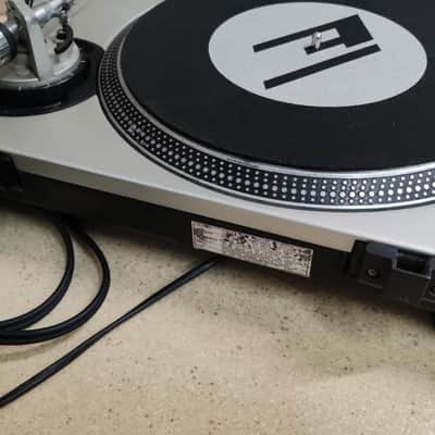 Pair of Technics SL-1200MK2 Turntables – Silver | Legendary Direct Drive DJ Turntables image 10