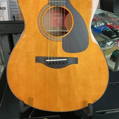 Yamaha FS5 Red Label Acoustic Guitar - Vintage Natural image 2