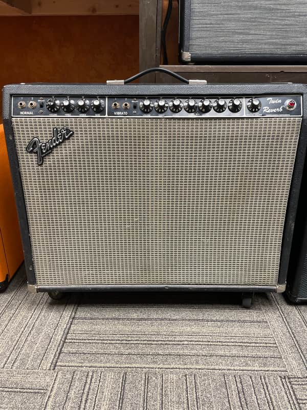 Rare 1981 Blackface Fender Twin Reverb 2-Channel 135-Watt 2x12" Guitar Combo image 1