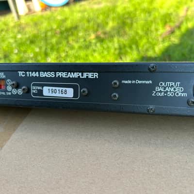 TC Electronic TC 1140 Parametric EQ - VGC image 9