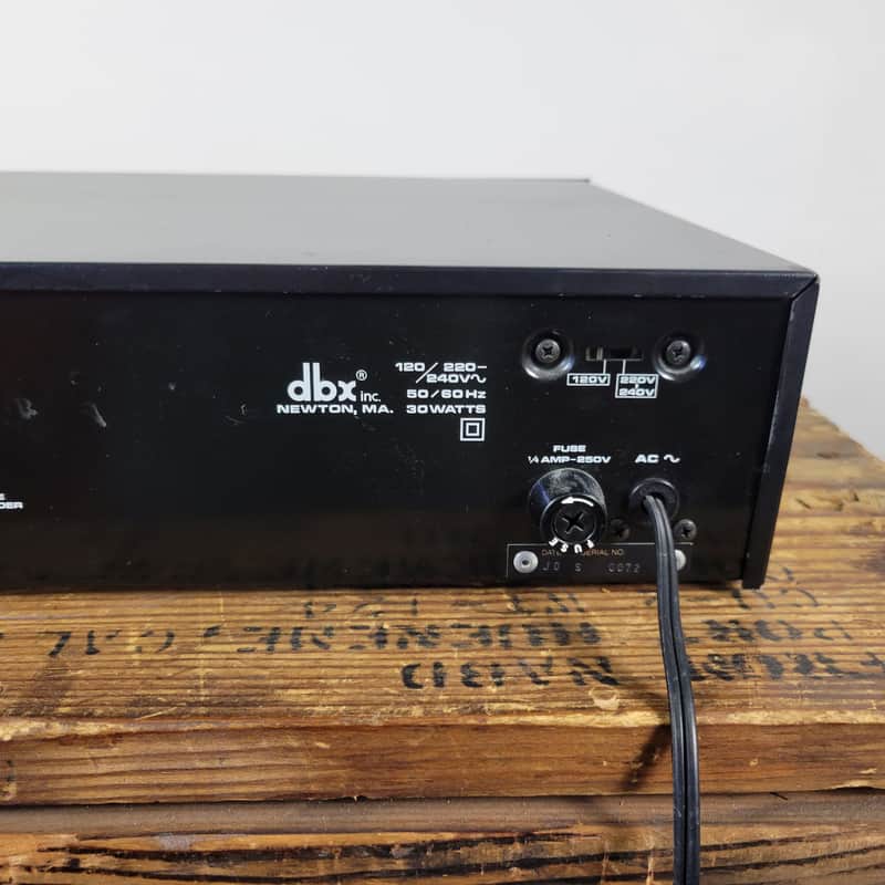 dbx 4BX Multi-Band Expander | Reverb