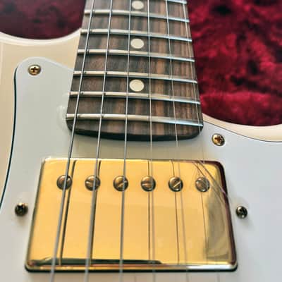Fender Limited Edition Mahogany Blacktop Stratocaster HHH 2019 - Olympic White image 6