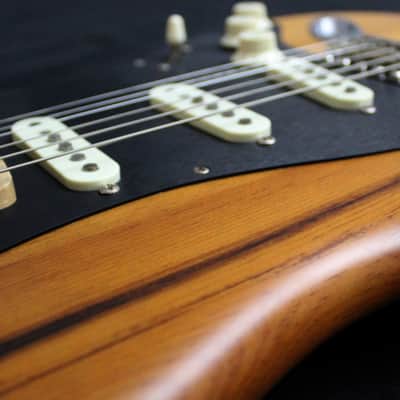 Amazing Fender LE Exotic Collection American Vintage '59 Pine Stratocaster 2017 - Natural image 12