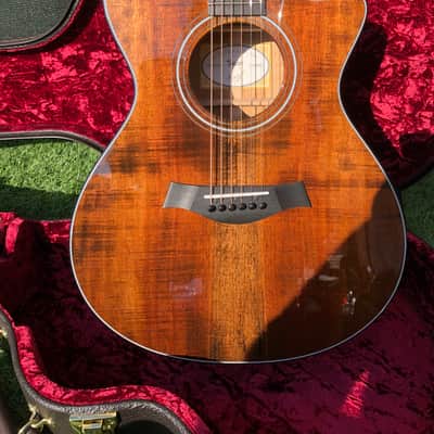 Taylor 422ce Koa LTD image 1